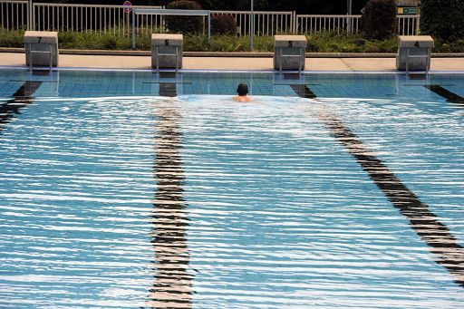 decreto-sport,-la-camera-approva-emendamento-sulle-piscine:-obbligo-di-adeguare-sicurezza-dei-bocchettoni