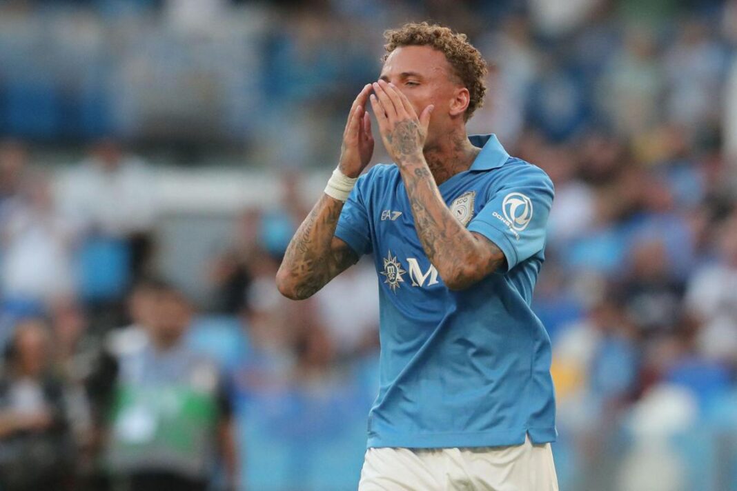 lang-cade-in-area-e-allegri-chiede-rigore:-proteste-in-napoli-como